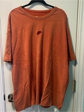 Nike Men's Short Sleeve Tee in Burnt Orange (SOLD)